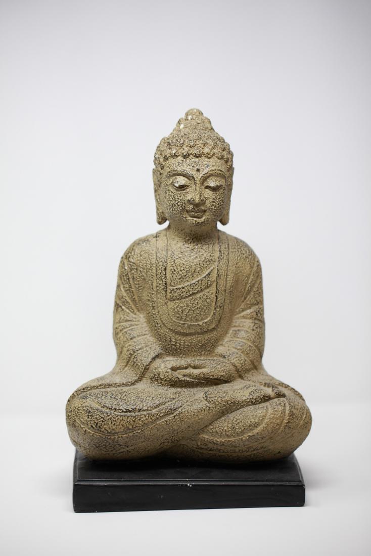 China, Stone Buddha Statue: The stone Buddha statue is majestic and lifelike,The fine pleat line is still very clear, concave and convex clear, especially the head top of the petal lotus shape hair knot uniform thickness, exquis