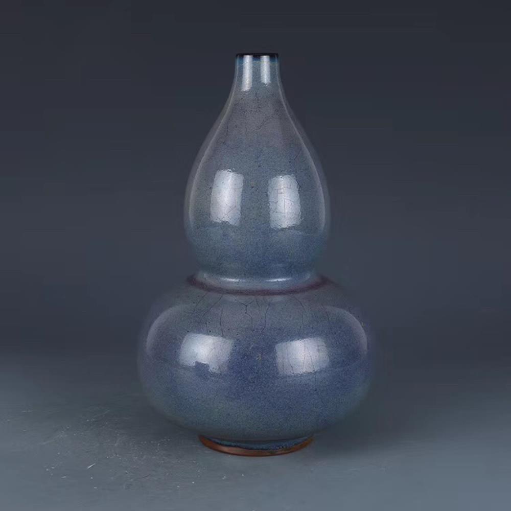 CHINESE JUN WARE DOUBLE GOURD PORCELAIN VASE: Dimension: H 25.5 cm Weight: 1230 g