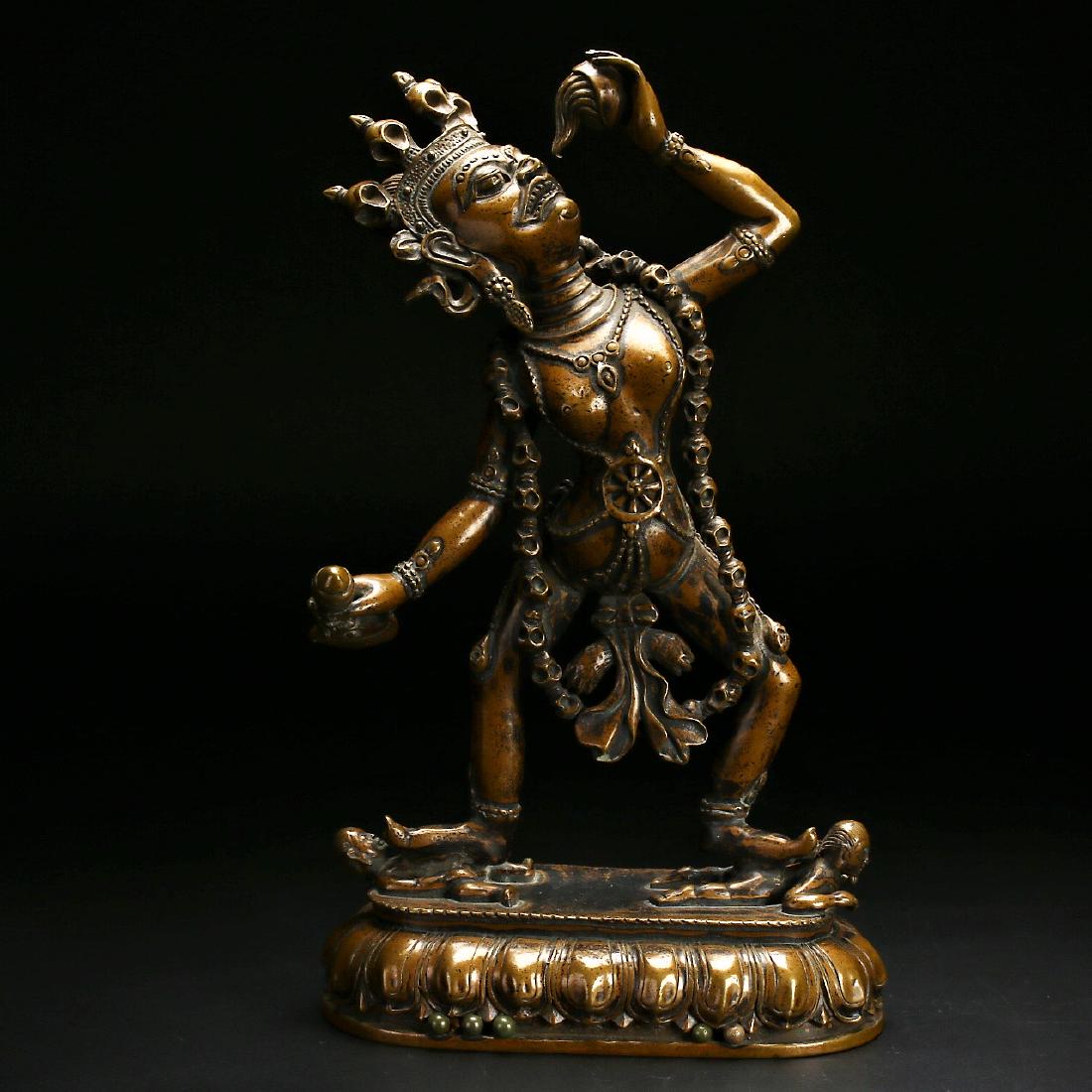 A Fine Tibetan Bronze Sculpture of Deity,18th Century (1 of 8)