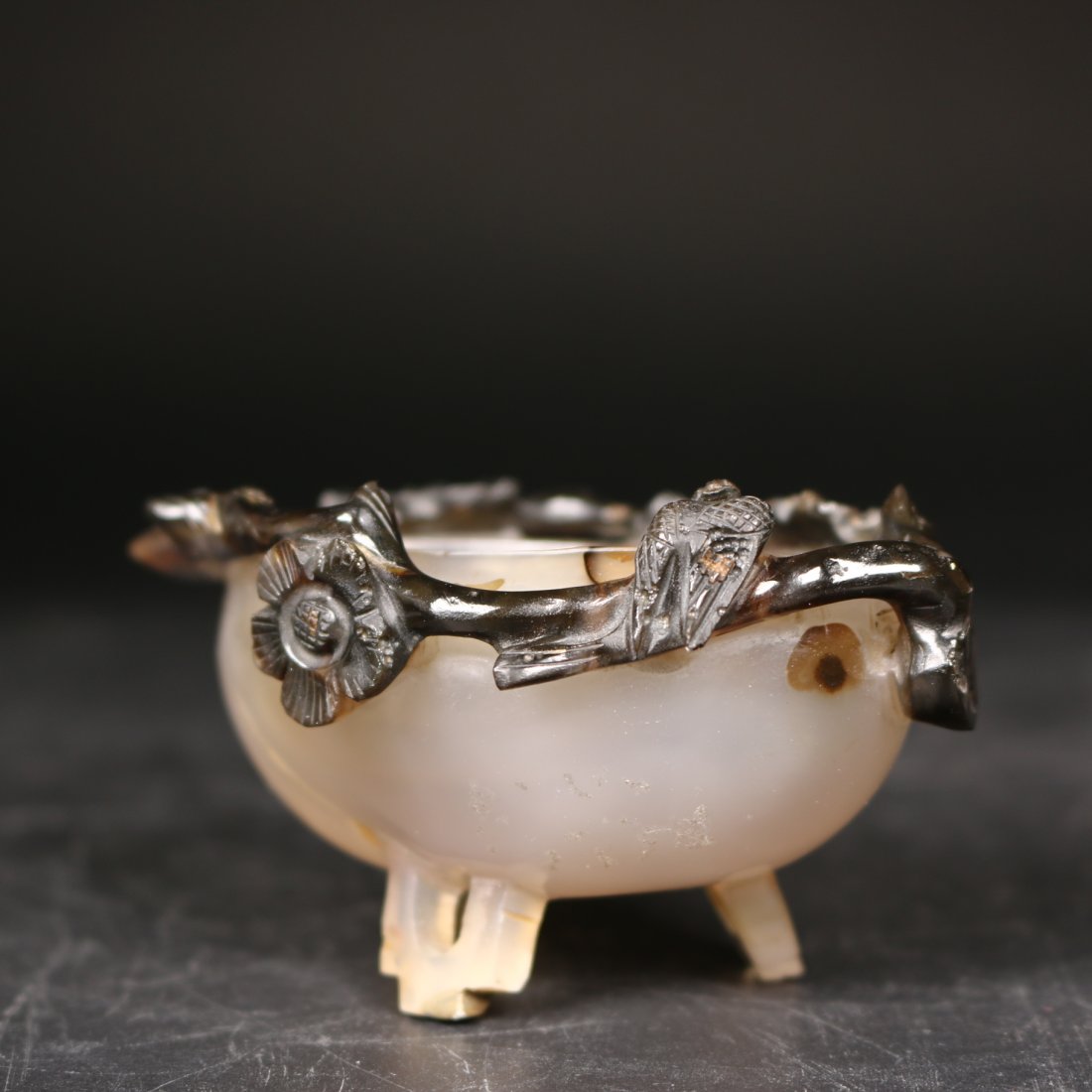 A Chinese Antique Agate Wash (1 of 11)