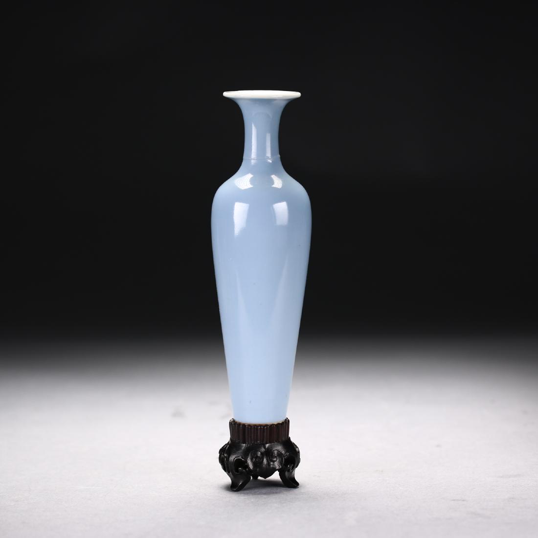 A  Imperial Ru-Type Ware Vase Bottle, Qing Dynasty (1 of 13)