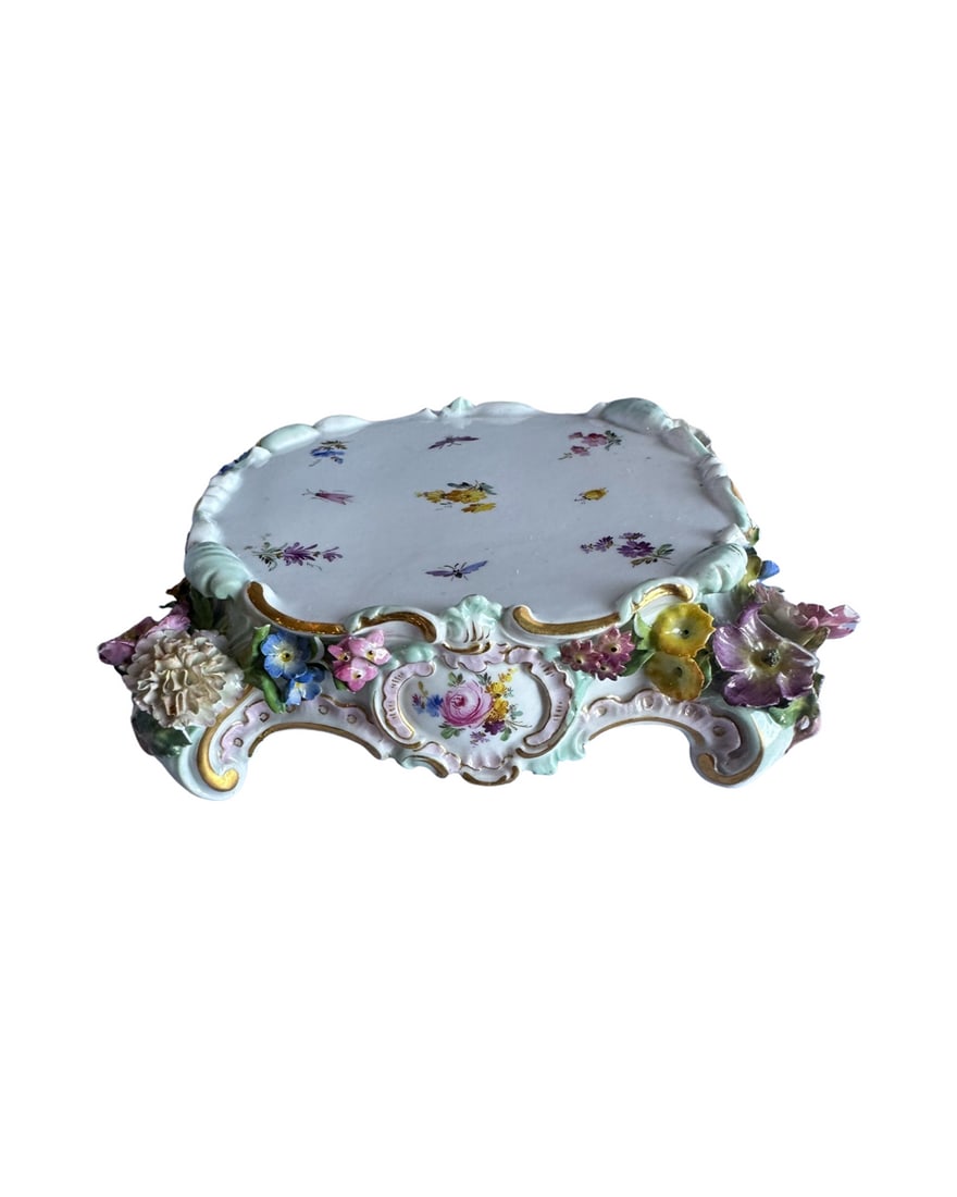 Meissen stand flowers small: A Meissen flower-encrusted quadruped standCIRCA 1880, BLUE CROSSED SWORDS MARKDecorated with flowersprays