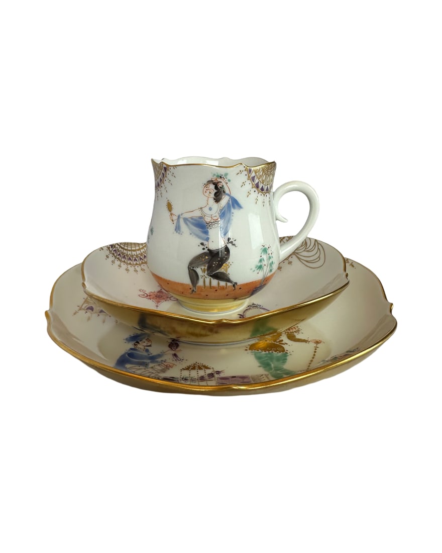 Three-piece Meissen "1001 Nights" coffee and cake cup (1 of 9)