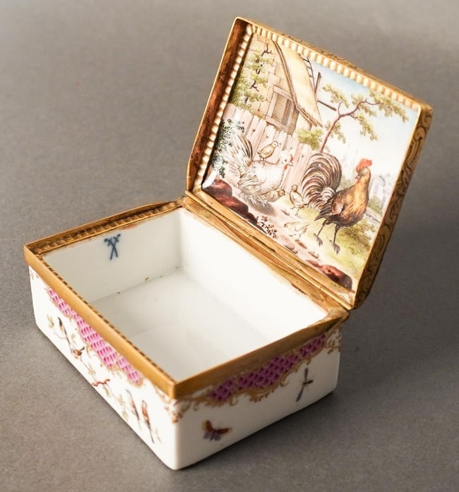 Antique Meissen Snuff box (1 of 11)