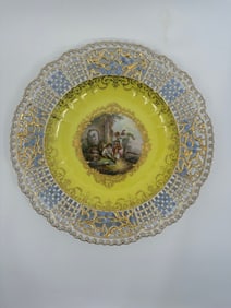 ANTIQUE MEISSEN PORCELAIN YELLOW-BLUE GROUND RETICULATED CABINET PLATE