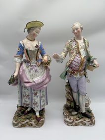 A VERY LARGE PAIR OF MEISSEN PORCELAIN GARDENER FIGURES