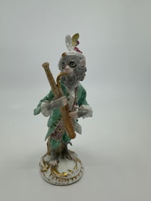 EARLY ANTIQUE MEISSEN PORCELAIN MONKEY BAND FIGURE