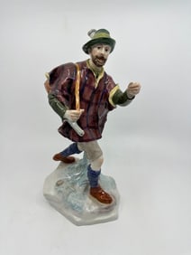Antique Meissen bavarian hunter