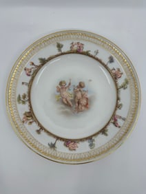 ANTIQUE MEISSEN PORCELAIN CAPODIMONTE PLATE