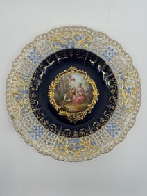 ANTIQUE MEISSEN PORCELAIN COBALT-BLUE GROUND RETICULATED CABINET PLATE