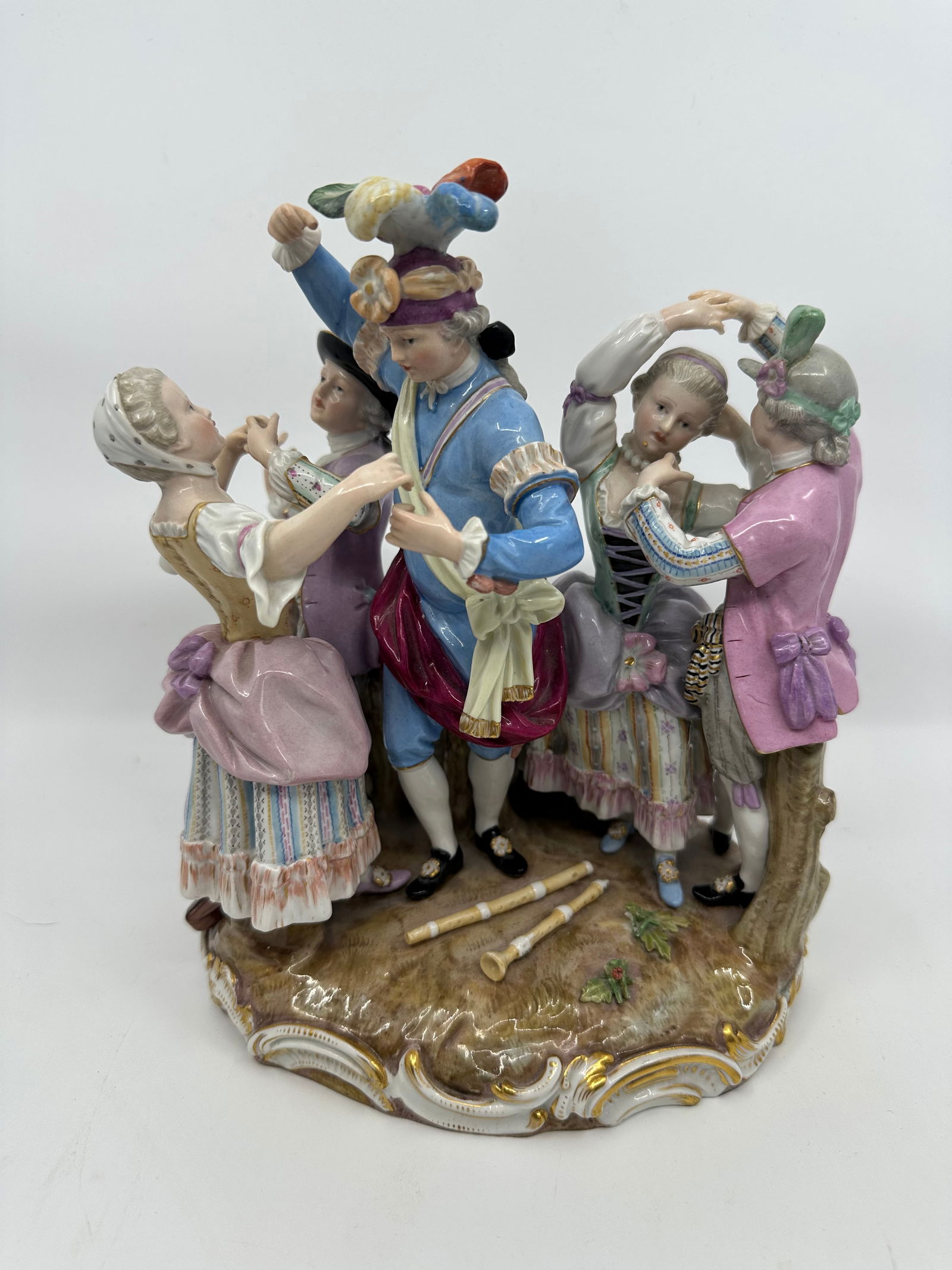 A MEISSEN MUSICAL FIGURE GROUP (1 of 7)