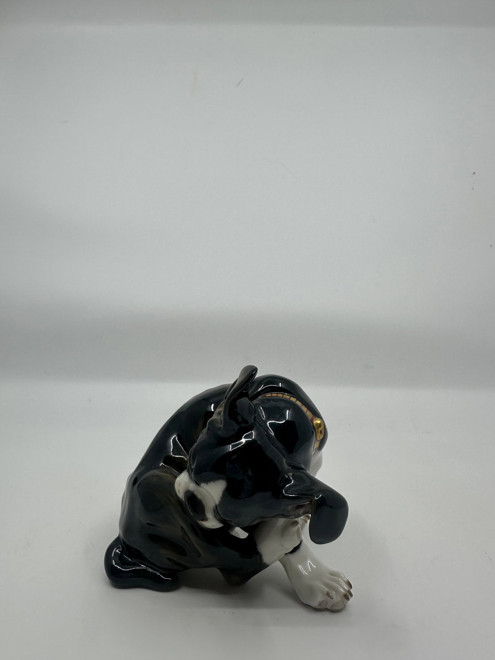 A Meissen Porcelain Figure of a Bulldog: A Meissen Porcelain Figure of a Bulldog, after ERICH H?SEL (1869 - 1953). sculptor since 1904 and professor, leader of Meissen modelling department from 1907, headmaster of Meissen sculpting from the 