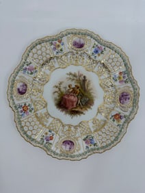 ANTIQUE MEISSEN PORCELAIN WATTEAU CABINET PLATE