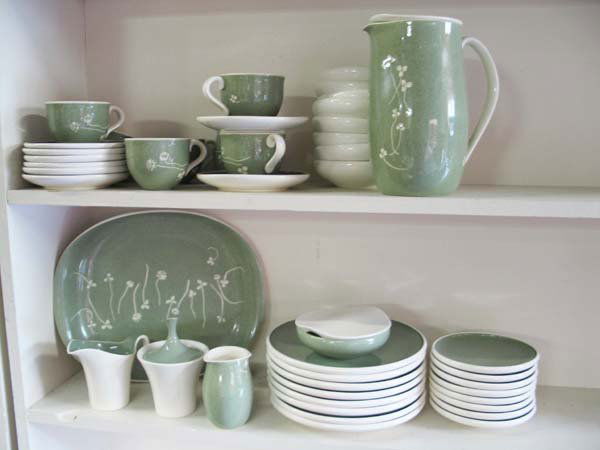 47 Pieces Harkerware by Russel Wright.: 47 Pieces Harkerware by Russel Wright.