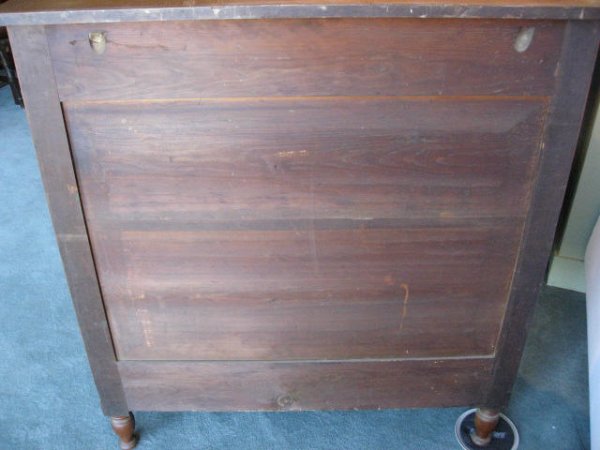 A Sheraton Chest of Drawers, - 4