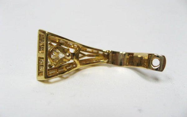 A Gold & Diamond Enhancer/Pendant, - 3