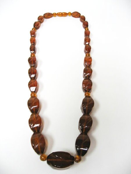 A Honey Amber Bead Necklace,