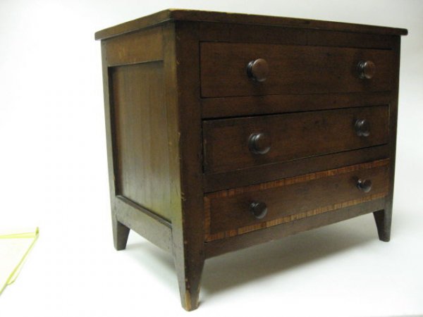 A Miniature Walnut Chest of Drawers, - 3