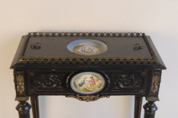 A 19th C Continental Plant Stand, - 5