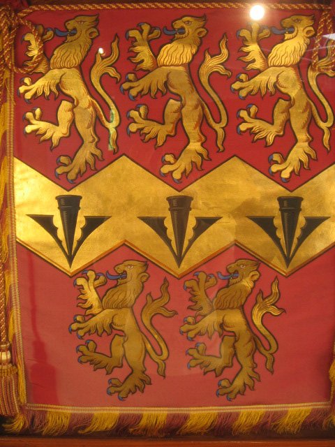 English Armorial Silk Banner - 4