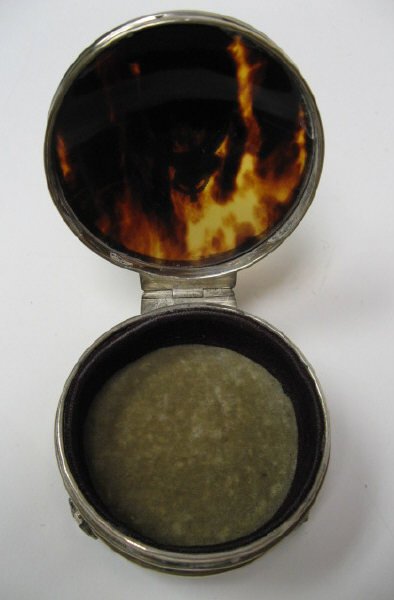 The Hertfordshire Regiment Stud Box - 4