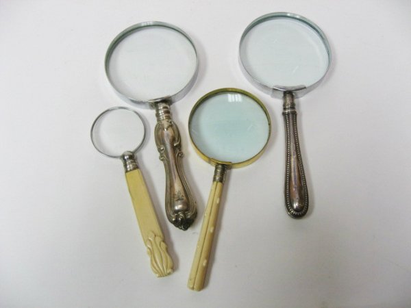 4 Magnifying Glasses