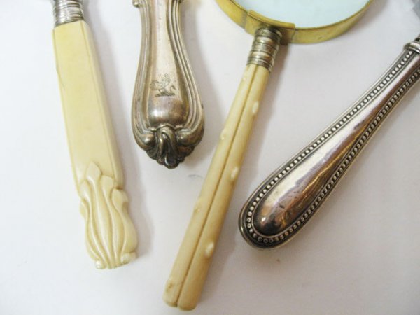 4 Magnifying Glasses - 2