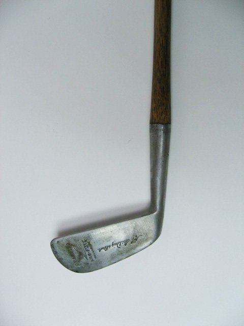 Spalding Golf Club Mid-Mashie, patented 1922