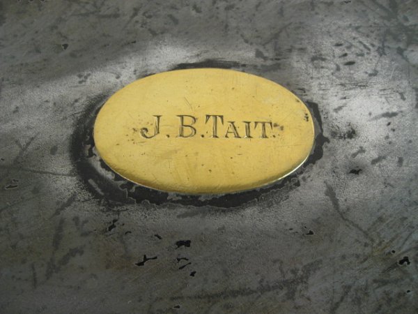 English Metal Trunk for dress uniforms on stand - 4