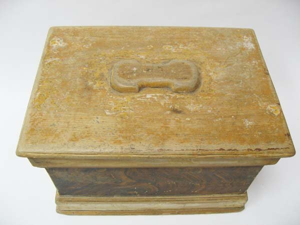 Swedish Grain Painted Box c. 1850, - 3
