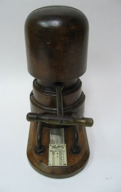 English Reslaw Hat Stretcher c. 1900,