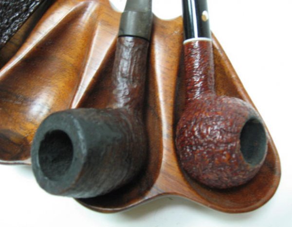 Bennington Tobacco Pipe Rack w/ four pipes - 3