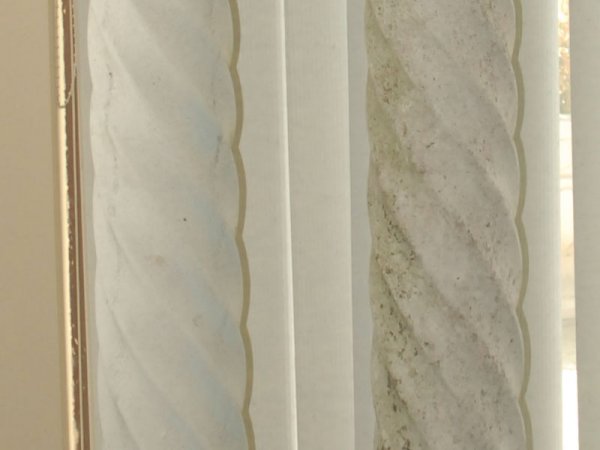 A Pair of Tall Italian Stone Columns, having Cori - 2