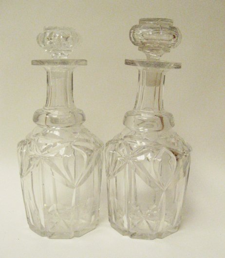 Pair George III Crystal Decanters c. 1820, mismatc