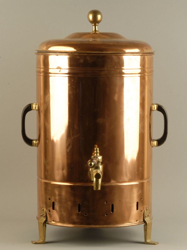 713 A Large E 20th C Copper Tea Urn, brass and ebonize