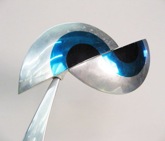 A Bryan Mavor Original "Blue Eyed Nude" Sculpture - 3