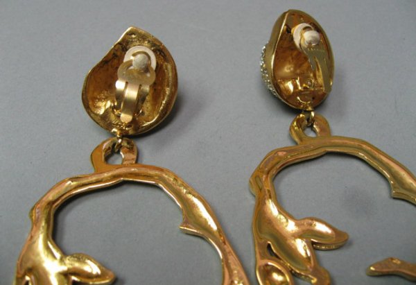 Lanvin Paris Pendant Shell Earrings - 3