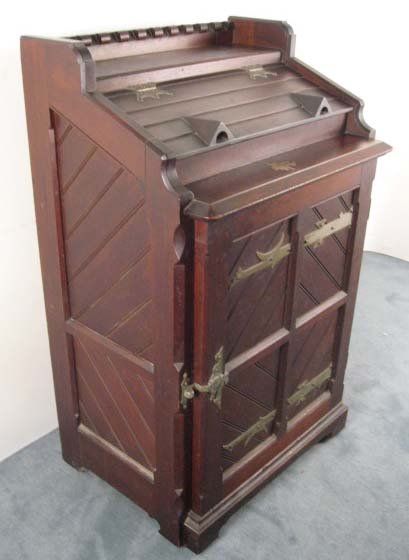 An Unusual Small Ice Box, - 3
