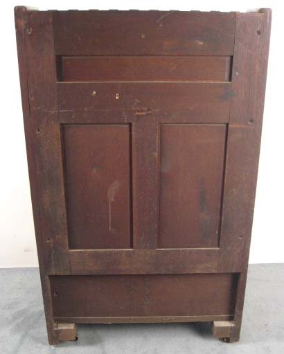 An Unusual Small Ice Box, - 6
