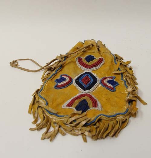A Native American Beaded Pouch, - 2