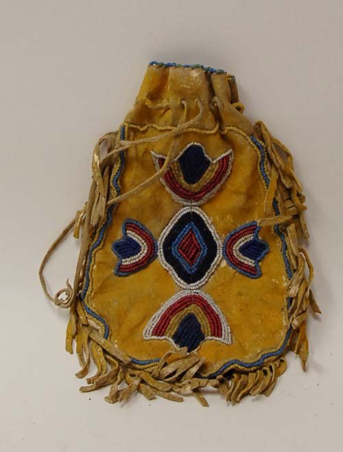 A Native American Beaded Pouch, - 3