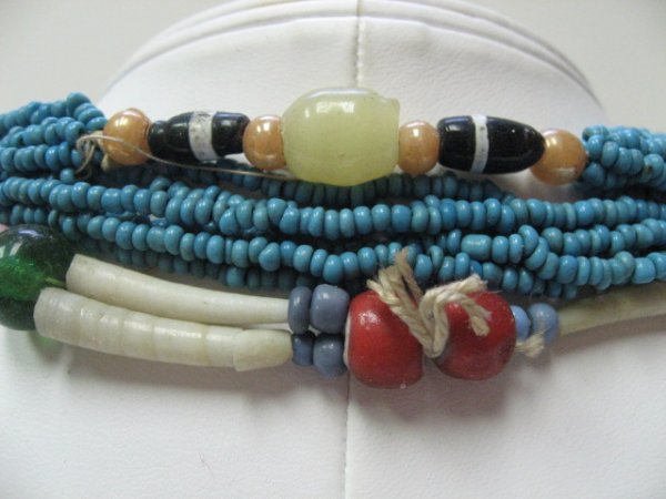 Two Native American Beaded Necklaces: - 6