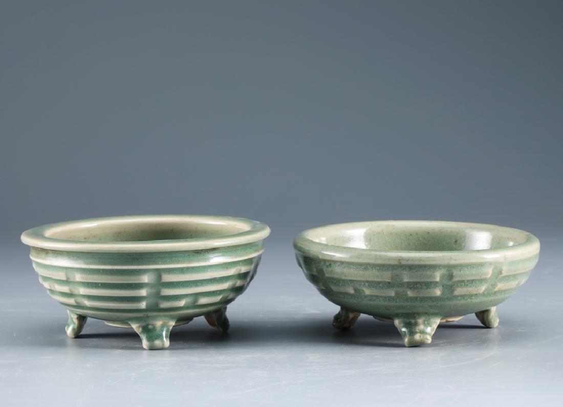 LONGQUAN KILN CENSER (PAIR): Longquan kiln censer (pair): Height 4.8cm, Caliber 11cm; Height 4.5cm, Caliber 11cm