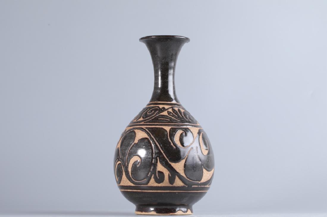 CIZHOU KILN BOTTLE (1 of 10)