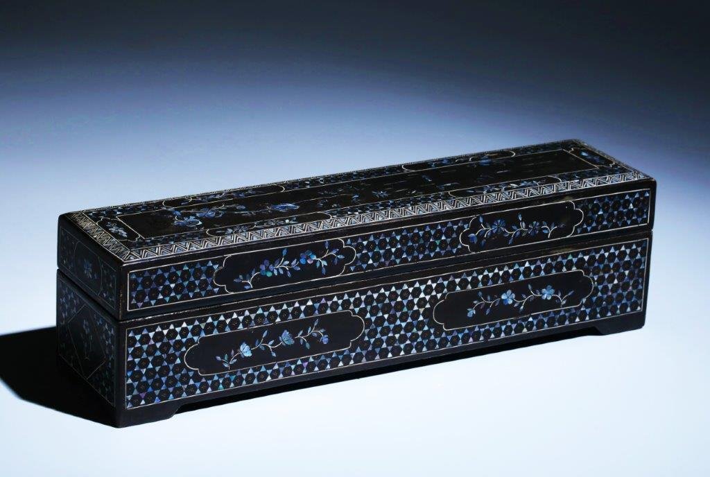 Spiral square box: Length: 24.5cm Width: 6cm Height: 6.6cm