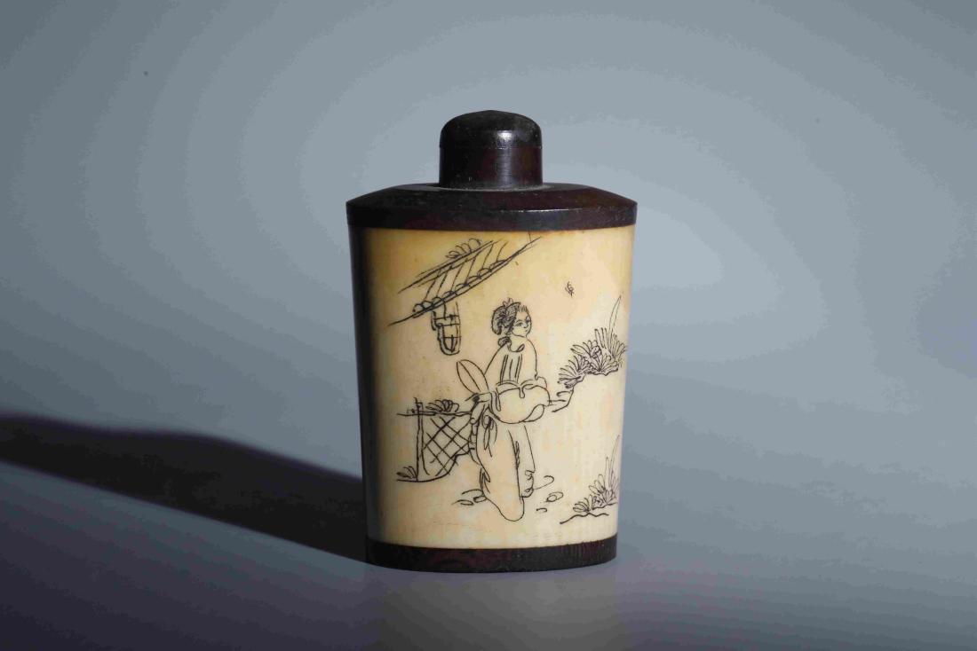 COW BONE SNUFF BOTTHE CARVED WITH PEOPLE IN BOTH SIDES: Cow bone snuff bottle carved with people in both sides: Height: 7cm, Belly width:5cm