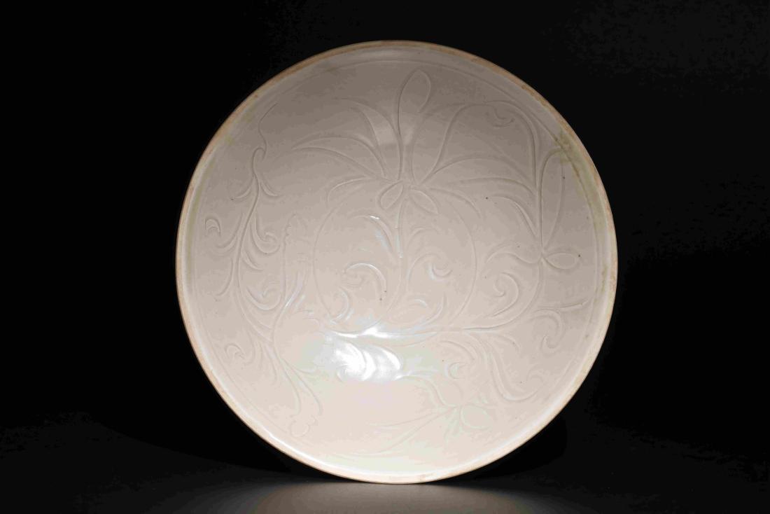 DING KILN WHITE GLAZED DISH CARVED WITH LOTUS PATTERN (1 of 7)