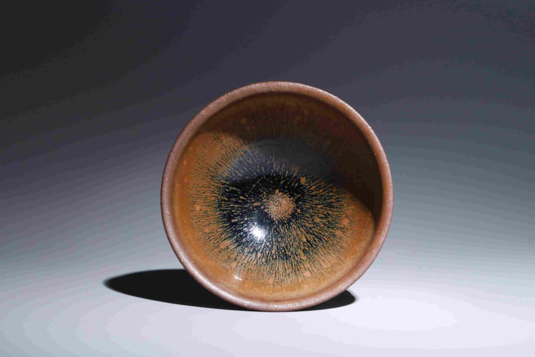 JIAN KILN BLACK GLAZED TEA CUP WITH RABBIT PATTERN (1 of 7)