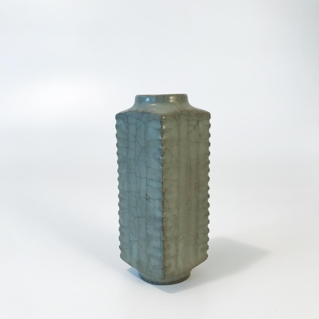 GUAN KILN GREEN GLAZE RECTANGULAR BOTTLE (1 of 7)