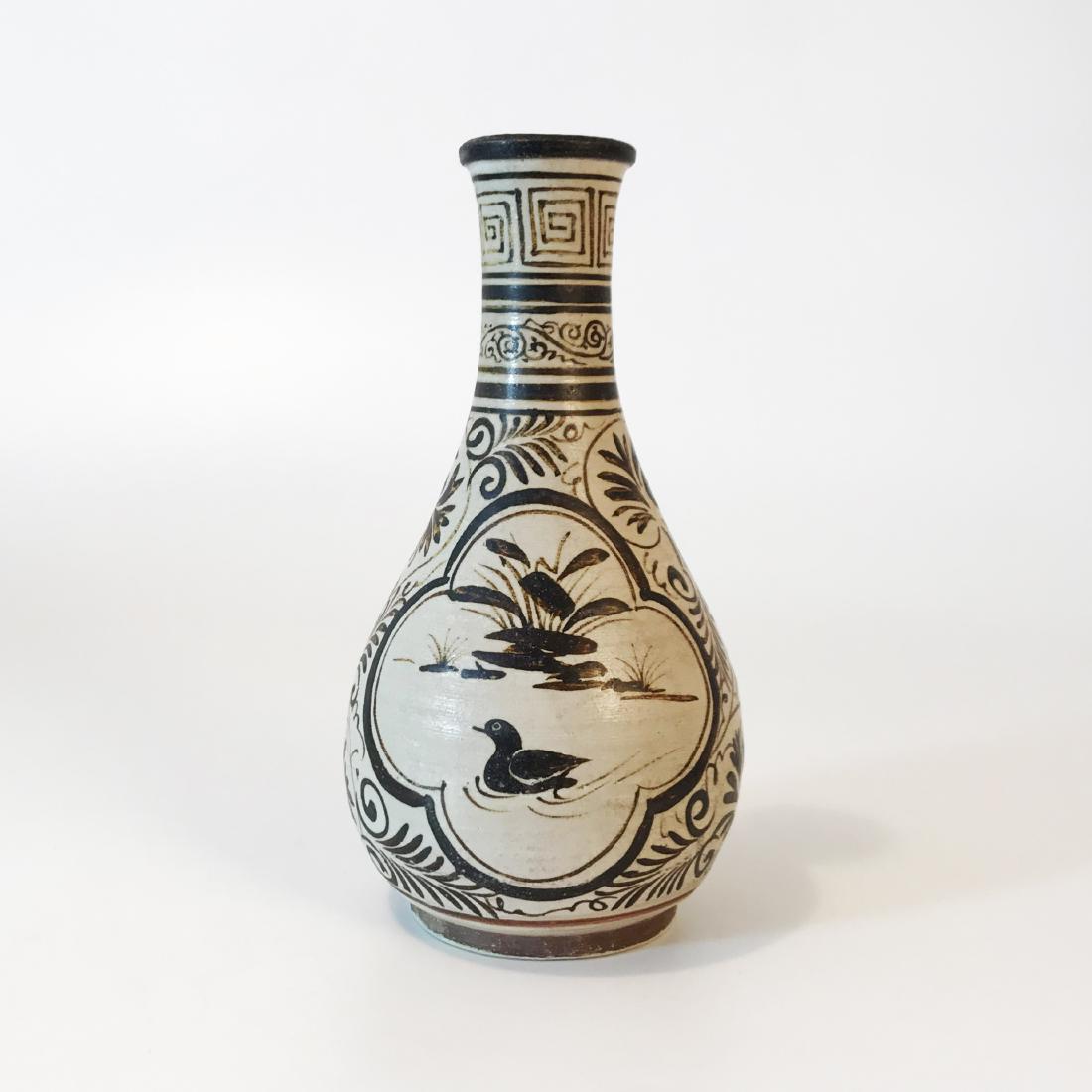 JIZHOU KILN WHITE GLAZE BLACK SPOTTED DUCK PATTERNED (1 of 9)